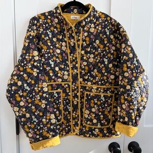 NWT In Bloom Women’s Quilted Jacket in Blue and Mustard Ditsy Floral Size SM